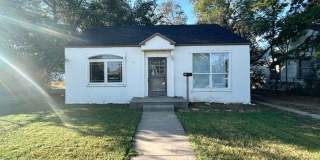 2Bed/1Bath Available Gallery 1