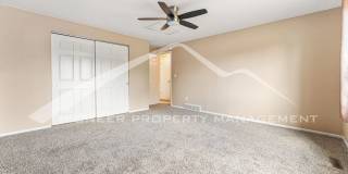 Beautiful Home with 2 Car Garage and Fenced Back Yard Gallery 14