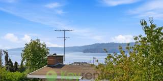 Stunning Des Moines Home with Puget Sound Views & Spacious Deck Gallery 1