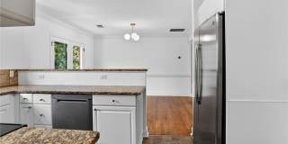115 Peachtree Memorial Drive NW Gallery 3