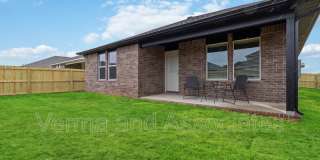 4771 W Folsom St Gallery 2
