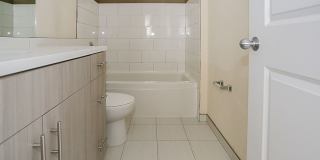 3709 North Wilton Ave. Apt. Gallery 8
