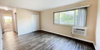 Twin Gables Gallery 28