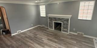 Charming 3 bedroom brick bungalow Gallery 1