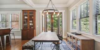 519 N Highland Avenue NE Gallery 6