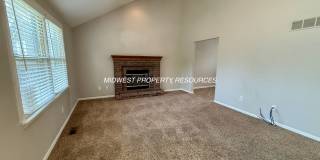 Spacious 3 Bed, 2.5 Bath Home with Finished Basement & Fenced Yard. Gallery 7