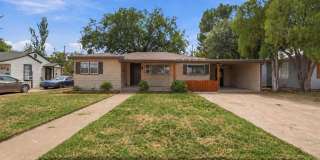 Newer updated 4 bed 2 bath near Texas Tech now available Gallery 1