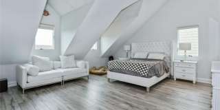 319 Harbor Drive Gallery 26