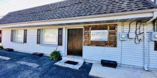 801 W Race St Gallery 1