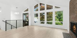 4bd/2.5ba Bellevue Home Gallery 30