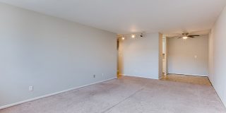 Eat Street Apartments Gallery 19