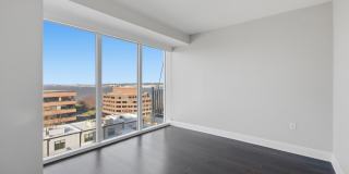 925 N FAIRFAX Street unit: 806 Gallery 13