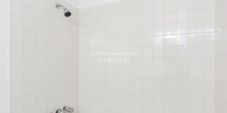 Gladstone 3BD/2BA Home with Large Yard, Shop, & 2 Car Garage Gallery 28