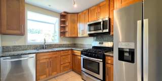 Charming Westwood Cottage in the Heart of Napa Gallery 10