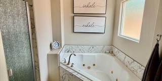 Pet-Friendly 4-BR home in Ivins Gallery 19
