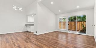 Northpoint Townhome Gallery 10