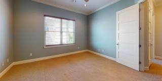 205 N Geary Avenue Gallery 18