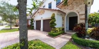 10560 NW 69 TER Gallery 1