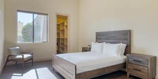 10775 E Sunnyside Dr Gallery 7