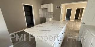 1943 N 38th St Gallery 16