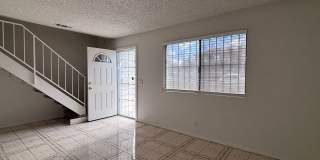 3 Bedroom Townhouse with a 2 car garage and a middle courtyard area Gallery 13
