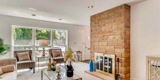 1058 Wilmette Avenue Gallery 3
