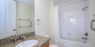 PET FRIENDLY UNFURNISHED ELEVATED PENTHOUSE LIVING WITH PRIVATE ELEVATOR Gallery 48