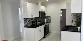 5407 Rosemont Avenue Gallery 1