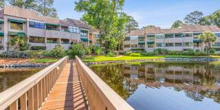 "Charming 2-Bed, 2-Bath Condo at 3 Shelter Cove Lane, Hilton Head Island - 1,140 Sq Ft of Coastal Comfort!" Gallery 46