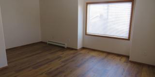 Comfortable 2 Bedroom, 1 Bathroom Lower-Level 4-Plex Unit Gallery 14