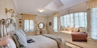 758 Roseld Avenue Gallery 28