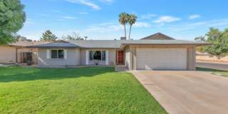 5-Bedroom Tempe Home with Private Pool, Guest House & Garage Near ASU Gallery 23