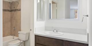 The Ruby Hollywood Gallery 16