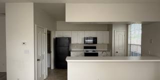 Condo Townhouse in Castleton Camden Village Gallery 6