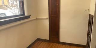 1642 Charles Gallery 22
