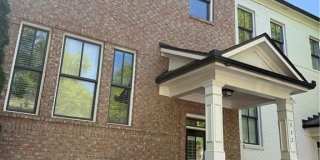 332 Suwanee Avenue Gallery 1