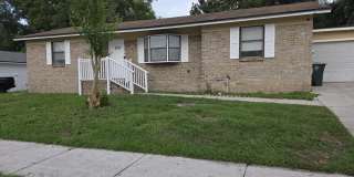 2613 Sandusky Avenue East Gallery 1