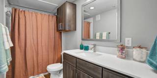 The Sterling House Gallery 8