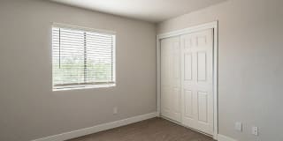 Portola at Papago Gallery 13