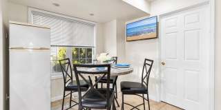 700 N Surrey Ave Gallery 16