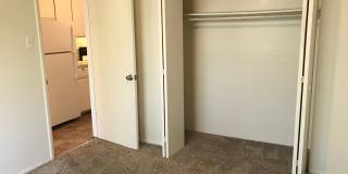 1455 N High St St Charles Apartments Gallery 39