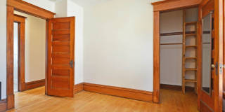 Beautiful 4-Bedroom 2-Bathroom Home Available Now! Gallery 25