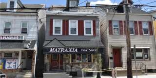 215 Cattell Street Gallery 1