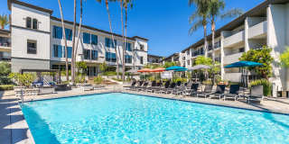 The Plaza at Sherman Oaks Gallery 18
