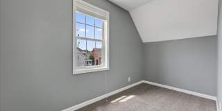 Pet Friendly Three Bedroom! Gallery 24
