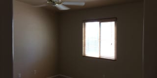 SHORT TERM RENTAL - APRIL - MID JULY Gallery 7