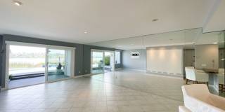 Waterfront Condo on the Buena Vista Lagoon - 5 mins from Carlsbad Village! Gallery 13
