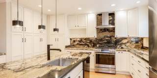 4BR/3.5BA Belmont Home with Multiple Ensuite Bedrooms, A/C & 2-Car Garage | YouTube Tour Gallery 12