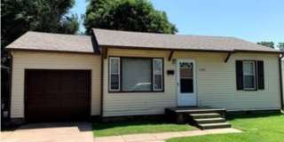 5108 N. Beaver Gallery 1