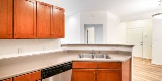 1BR, 1Ba Condo in Walker Square 1BR, 1Ba Condo in Walker Square Gallery 14